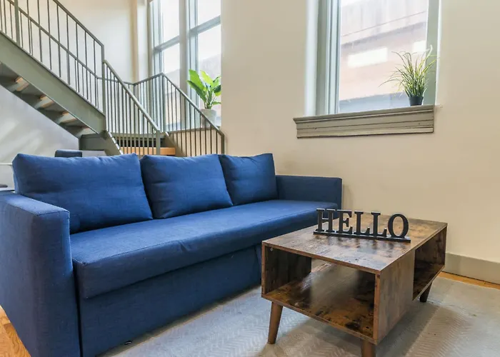 Bright And Modern Loft In Louisville # 207